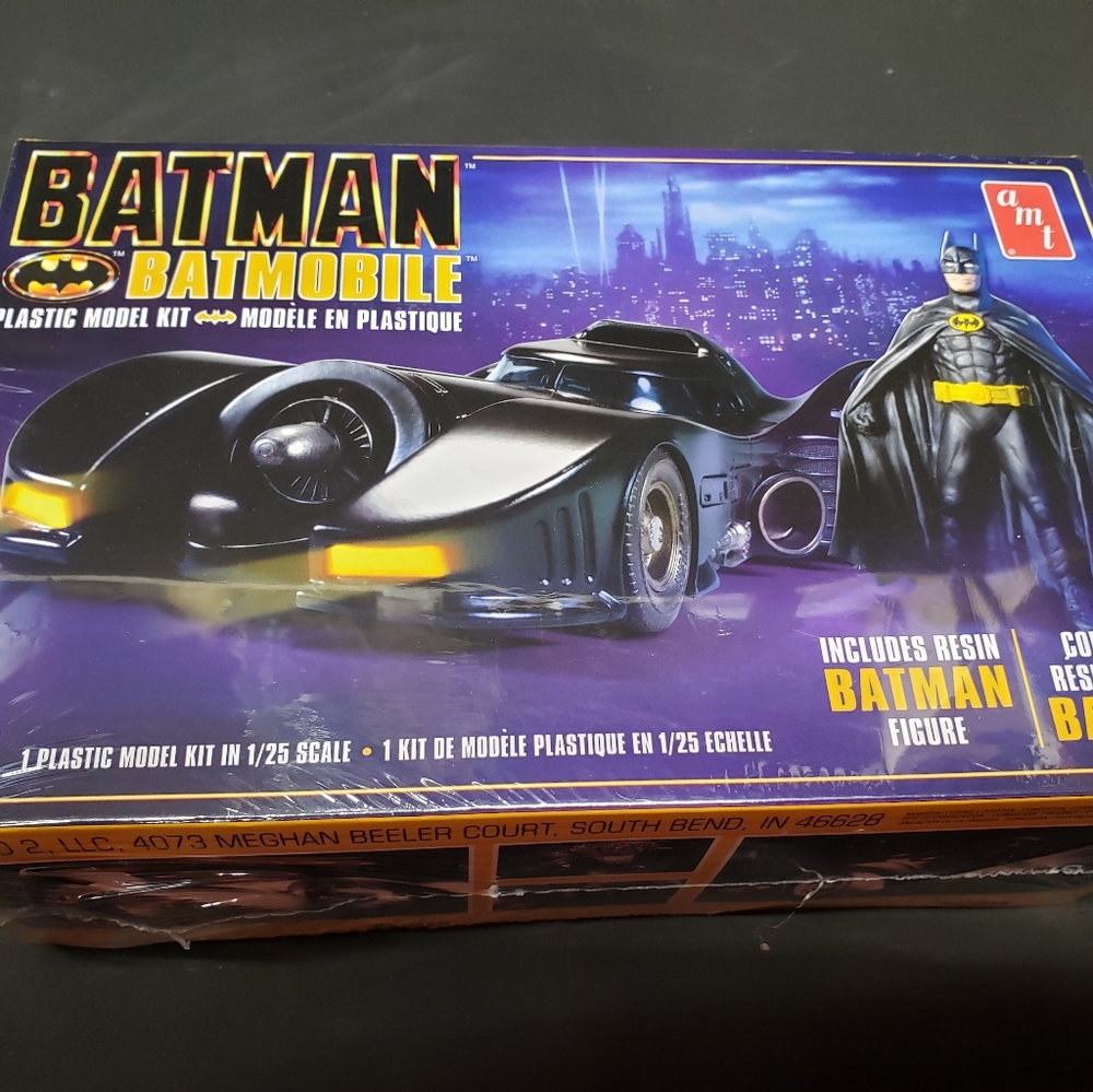 Batman Batmobile model kit